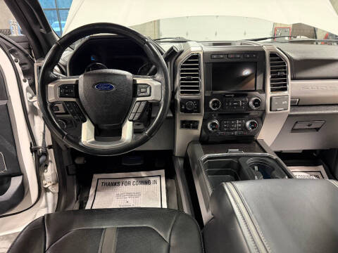 2017 Ford F-350 Super Duty Platinum