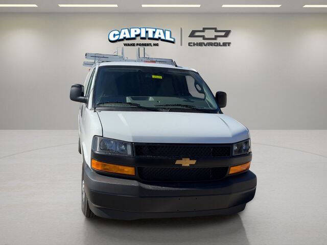 2025 Chevrolet Express 2500