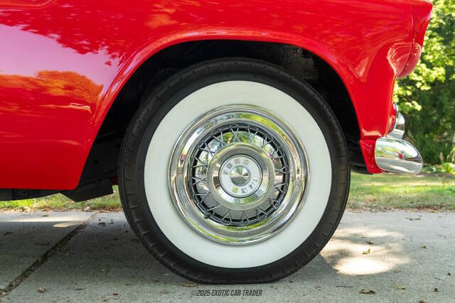 1956 Ford Thunderbird