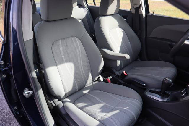 2015 Chevrolet Sonic LT Auto