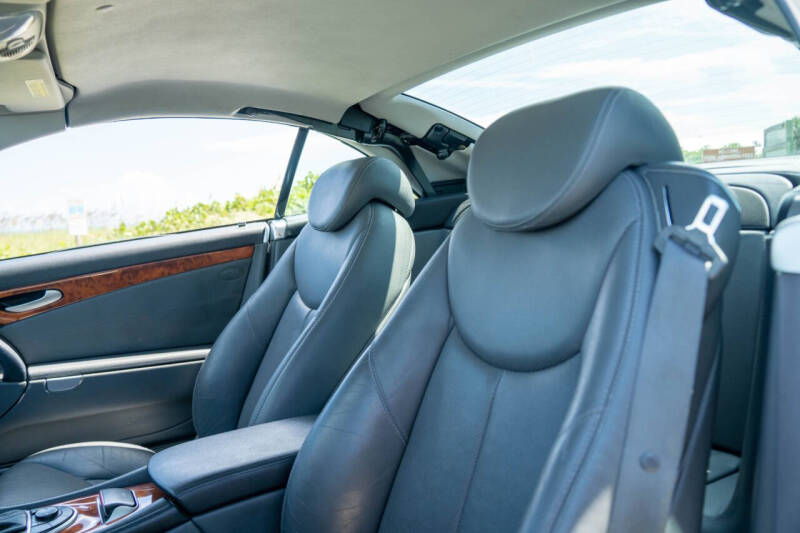 2003 Mercedes-Benz SL-Class SL 500