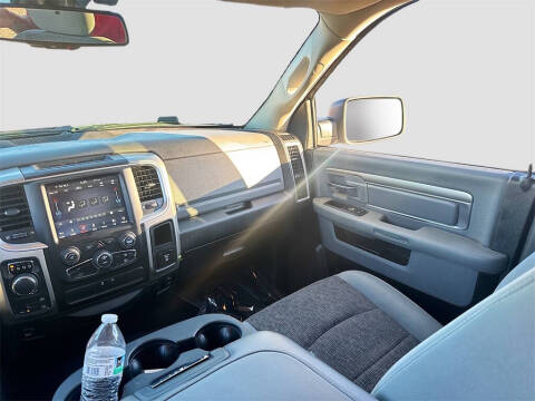 2019 RAM 1500 Classic SLT