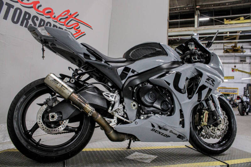 2014 Suzuki GSX-R1000