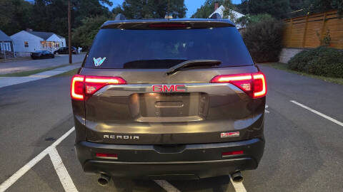 2017 GMC Acadia SLT-1