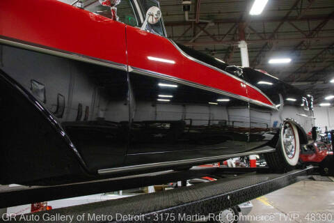 1955 Oldsmobile 98 Starfire