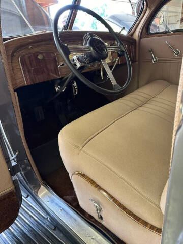 1937 Chrysler Airflow