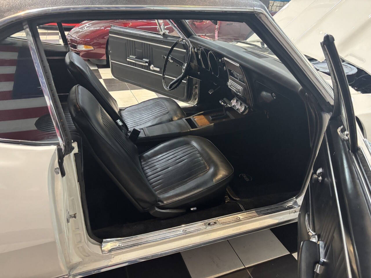 1967 Chevrolet Camaro 30