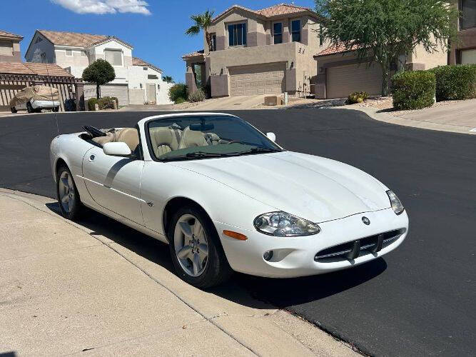 1999 Jaguar XK8