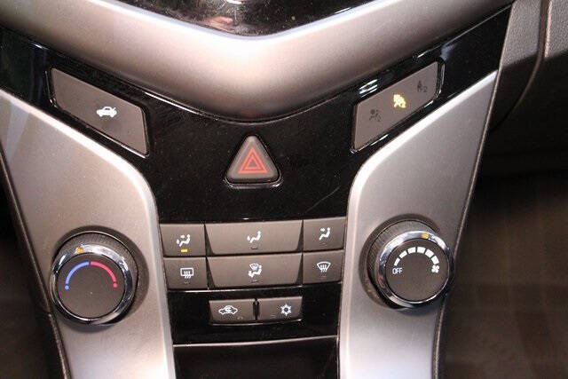 2015 Chevrolet Cruze 1LT Auto