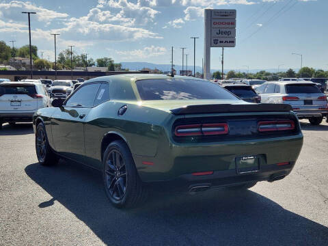 2022 Dodge Challenger SXT