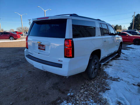 2016 Chevrolet Suburban LT