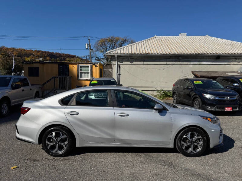 2021 Kia Forte LXS photo 8