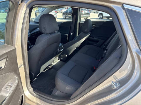 2025 Chevrolet Malibu LT