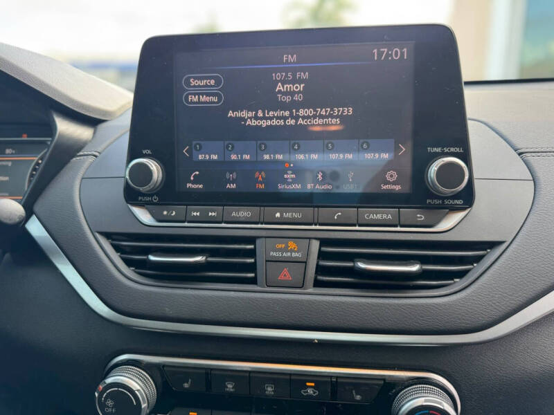 2021 Nissan Altima 2.5 SV