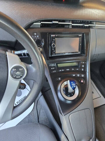 2010 Toyota Prius II