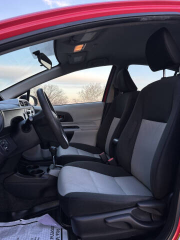 2012 Toyota Prius c Two