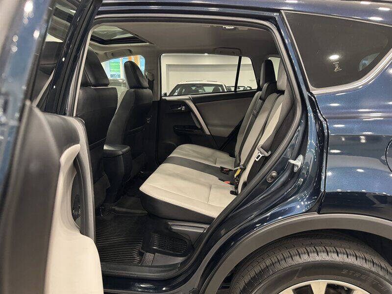 2017 Toyota RAV4 Hybrid Limited