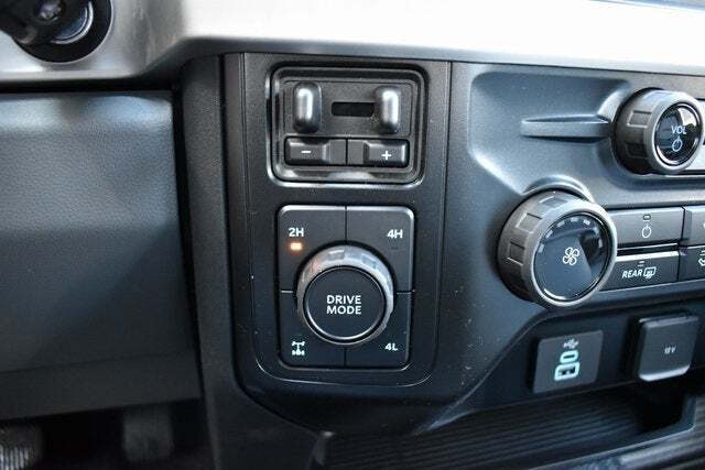 2025 Ford F-350 Super Duty XL