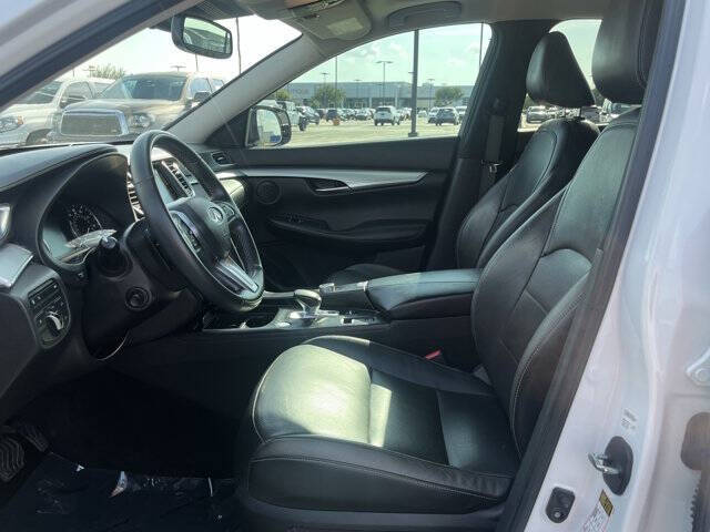 2020 Infiniti QX50 Essential