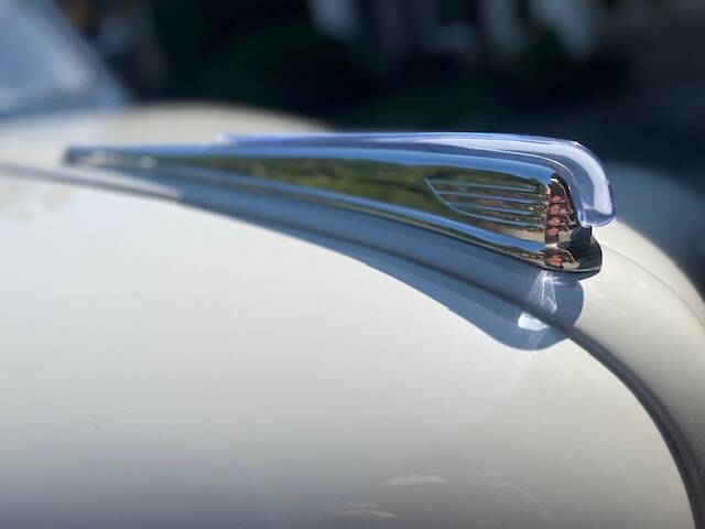 1948 Ford Super Deluxe