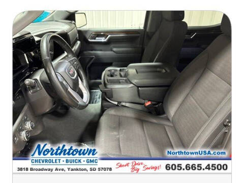 2024 GMC Sierra 1500 Elevation Standard