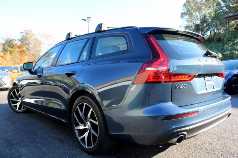 2020 Volvo V60 T5 Momentum
