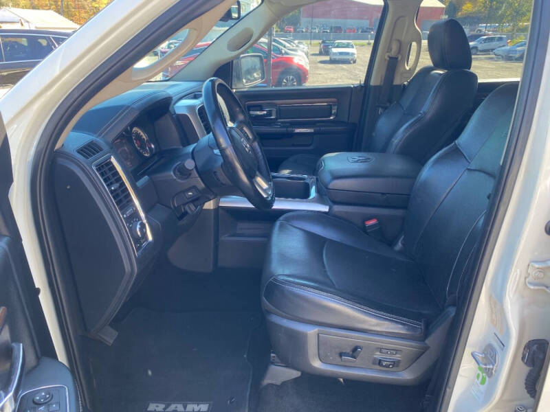 2017 RAM 1500 Laramie