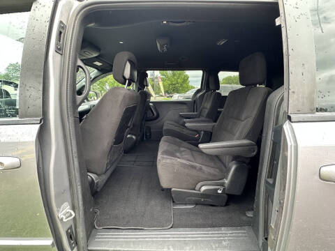 2015 Dodge Grand Caravan SE