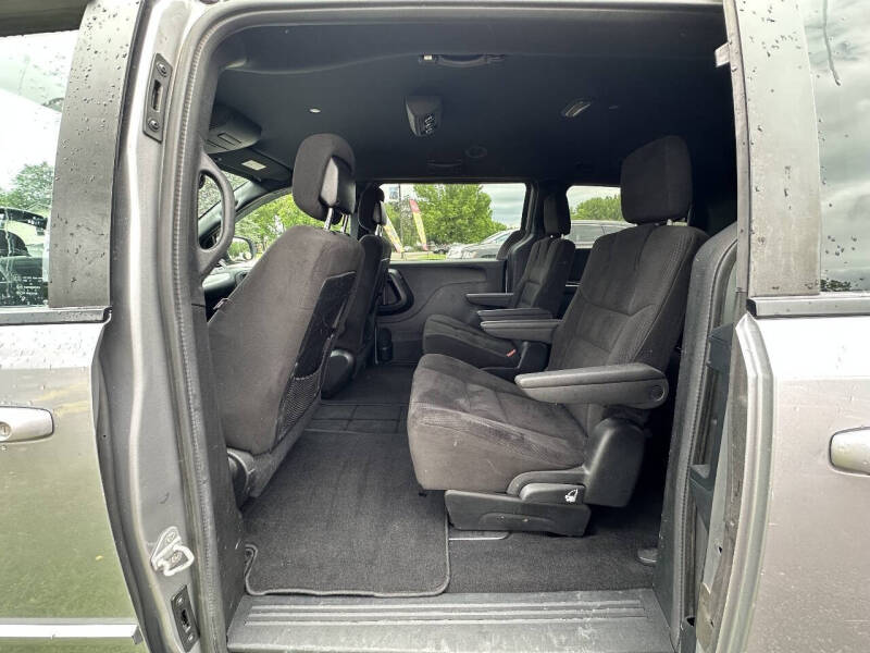 2015 Dodge Grand Caravan SE