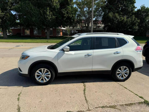 2014 Nissan Rogue for sale at Mulder Auto Tire and Lube in Orange City IA