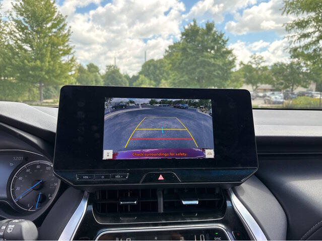 2024 Toyota Venza XLE