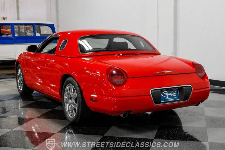 2003 Ford Thunderbird