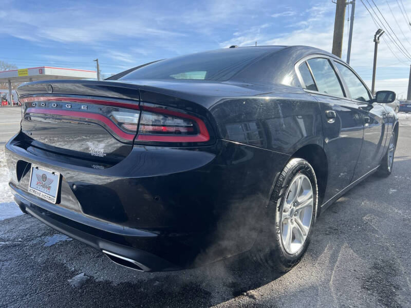 2019 Dodge Charger SXT