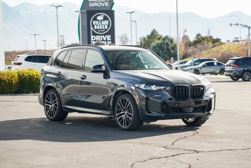 2025 BMW X5 M60i