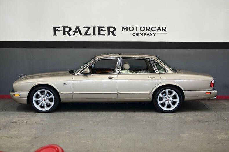 1999 Jaguar XJR