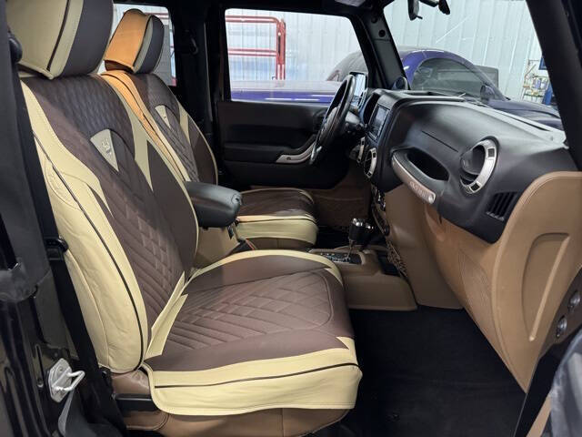 2012 Jeep Wrangler Sahara