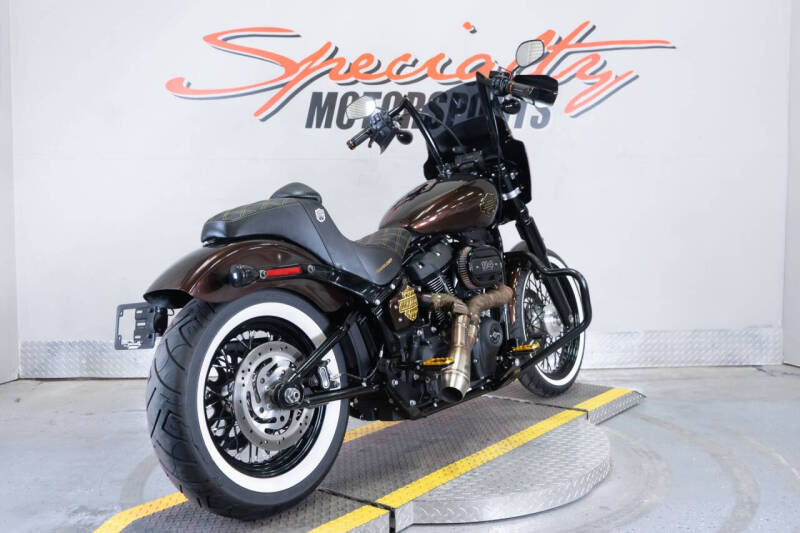 2021 Harley-Davidson Street Bob 114