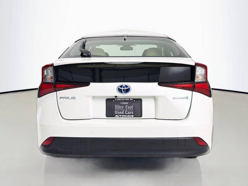 2020 Toyota Prius LE