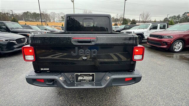 2023 Jeep Gladiator Sport S