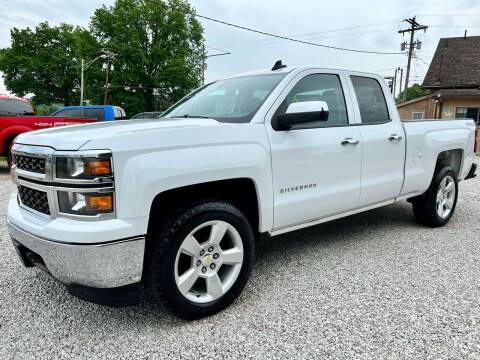 2015 Chevrolet Silverado 1500 for sale at Easter Brothers Preowned Autos in Vienna WV