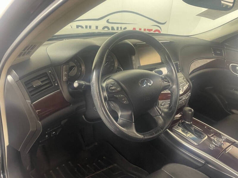 2017 Infiniti Q70L 3.7