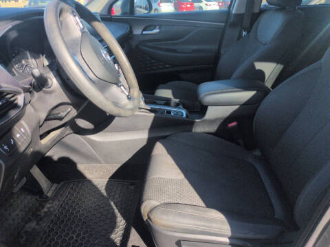 2019 Hyundai Santa Fe SE 2.4L