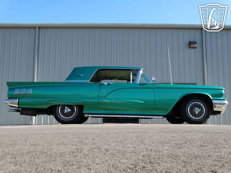 1960 Ford Thunderbird