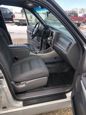 2002 Ford Explorer Sport Trac Value