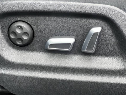 2016 Audi Q3 2.0T Premium Plus