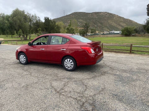 2015 Nissan Versa 1.6 SV