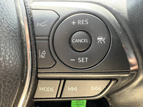 2019 Toyota Camry SE