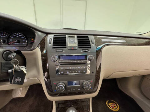 2010 Cadillac DTS Luxury Collection