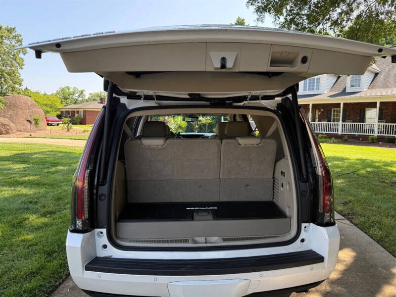 2016 Cadillac Escalade Premium Collection