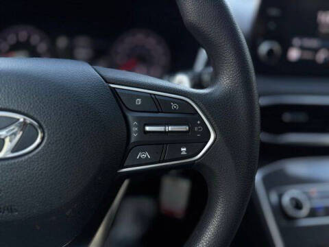 2023 Hyundai Santa Fe SE